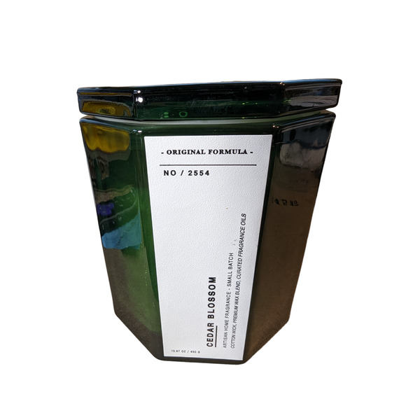 EAST WEST 16oz Cedar Blossom Octagonal Jar Candle - Gift wrapped! - Picture 2 of 7